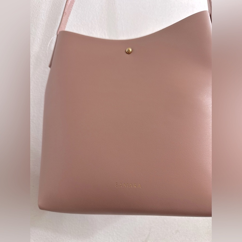 NWOT SAMARA Medium Crossbody Bag Peony/Dirty Pink. 9” X 8” Suede interior 💌 - Picture 3 of 9